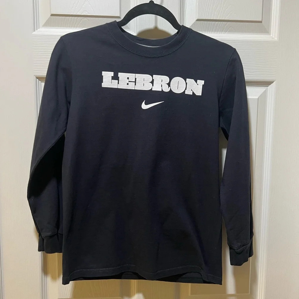 Nike Lebron Long Sleeve Shirt